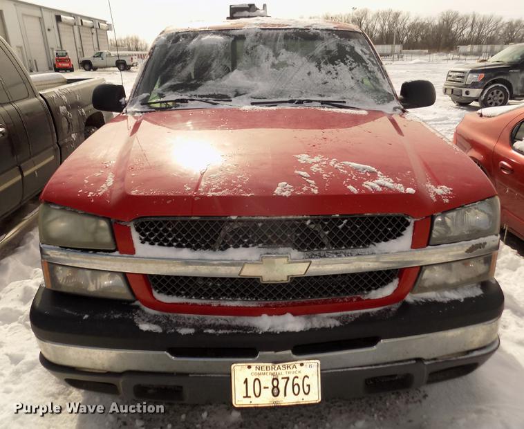 image for item DD2902 2003 Chevrolet Silverado 1500 Ext. Cab pickup truck