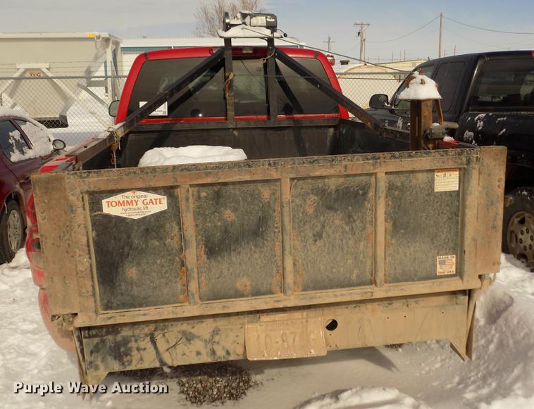 image for item DD2902 2003 Chevrolet Silverado 1500 Ext. Cab pickup truck