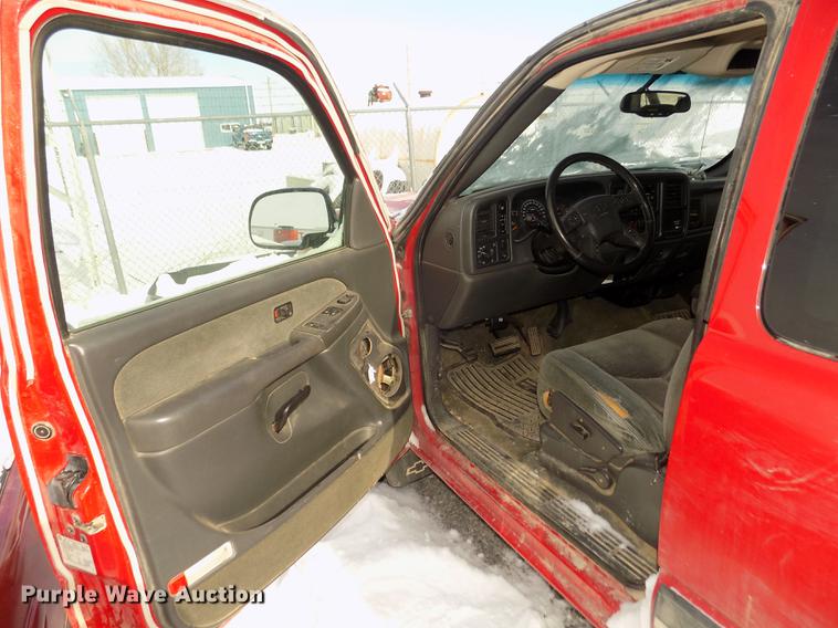 image for item DD2902 2003 Chevrolet Silverado 1500 Ext. Cab pickup truck