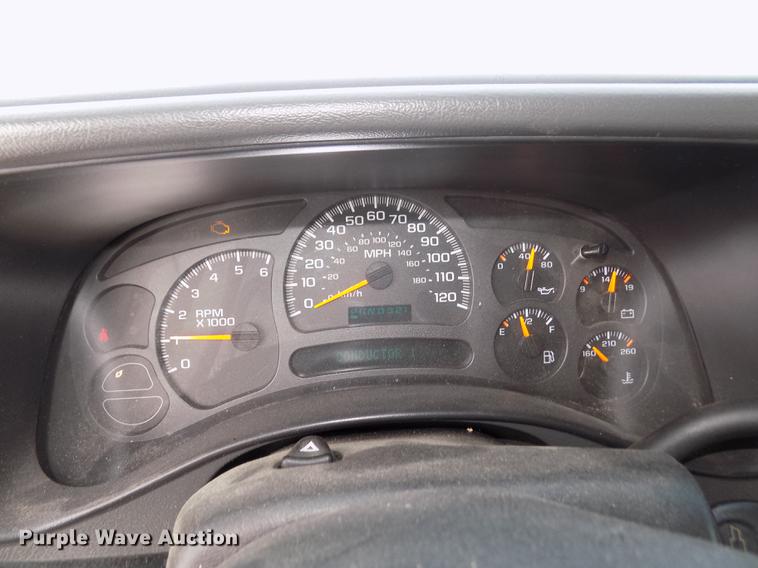 image for item DD2902 2003 Chevrolet Silverado 1500 Ext. Cab pickup truck