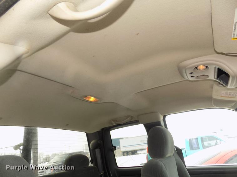 image for item DD2902 2003 Chevrolet Silverado 1500 Ext. Cab pickup truck