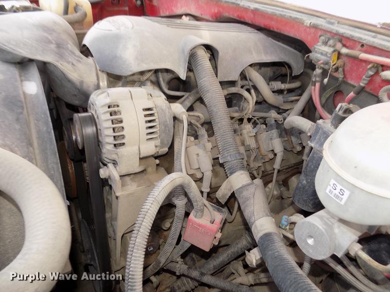 image for item DD2902 2003 Chevrolet Silverado 1500 Ext. Cab pickup truck