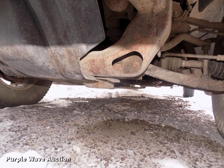 image for item DD2902 2003 Chevrolet Silverado 1500 Ext. Cab pickup truck