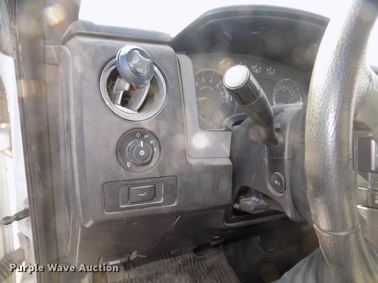 image for item DD2903 2011 Ford F150 XLT SuperCab pickup truck