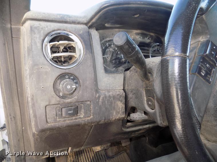 image for item DD2904 2012 Ford F150 XLT SuperCab pickup truck