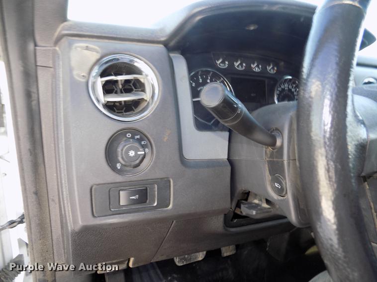 image for item DD2905 2011 Ford F150 XLT SuperCab pickup truck