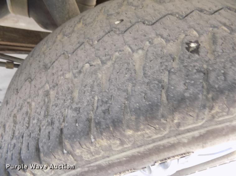 image for item DD2905 2011 Ford F150 XLT SuperCab pickup truck