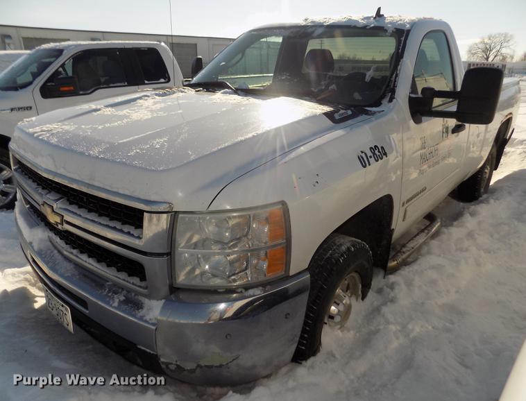 image for item DD2906 2007 Chevrolet Silverado 2500HD pickup truck