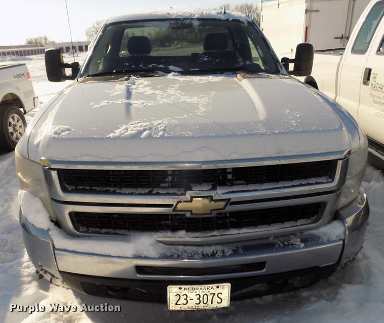 image for item DD2906 2007 Chevrolet Silverado 2500HD pickup truck