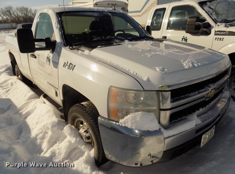 image for item DD2906 2007 Chevrolet Silverado 2500HD pickup truck