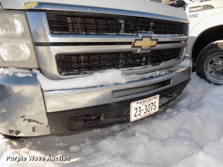 image for item DD2906 2007 Chevrolet Silverado 2500HD pickup truck
