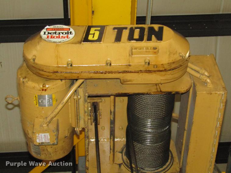image for item DD2934 Detroit Hoist overhead crane