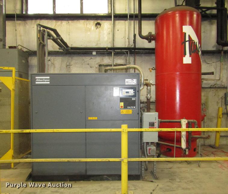 image for item DD2935 2000 Atlas Copco GA75W air compressor