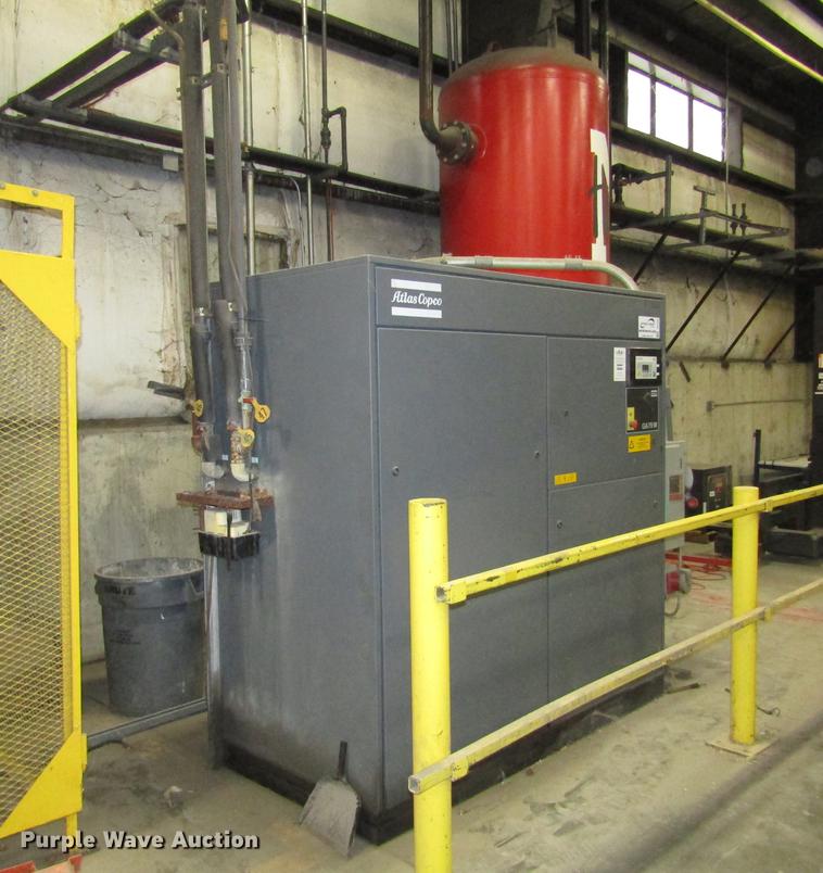 image for item DD2935 2000 Atlas Copco GA75W air compressor