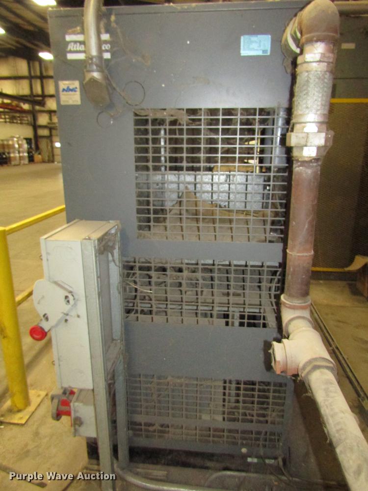 image for item DD2935 2000 Atlas Copco GA75W air compressor