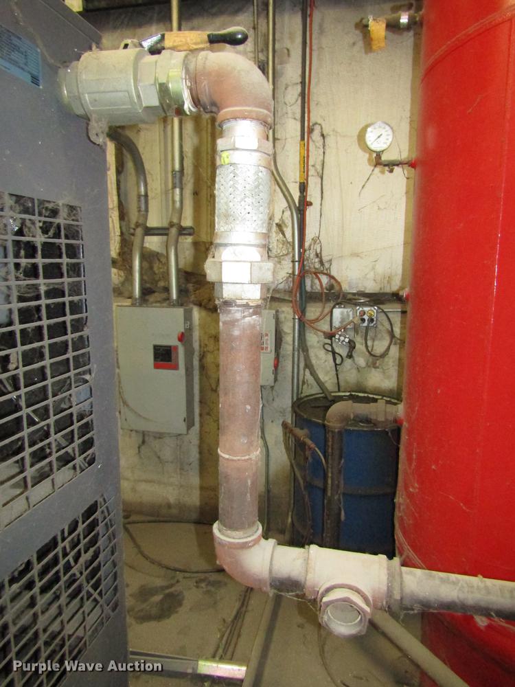 image for item DD2935 2000 Atlas Copco GA75W air compressor