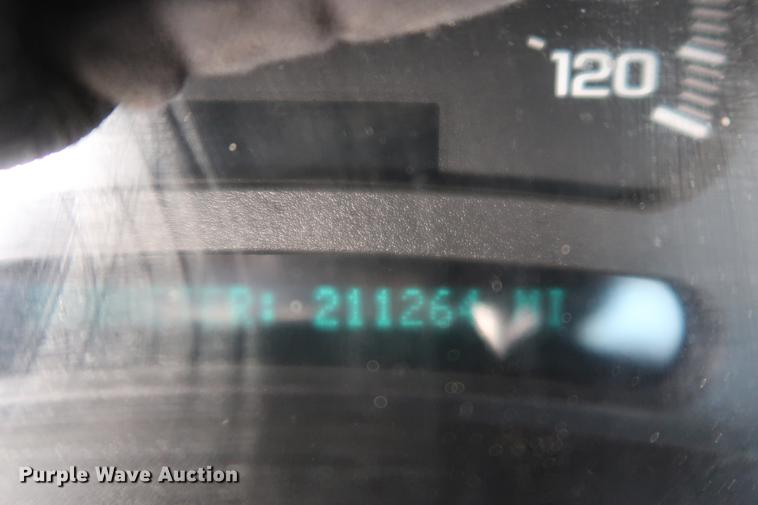 image for item DD5420 2004 Chevrolet Silverado 1500 Ext. Cab pickup truck