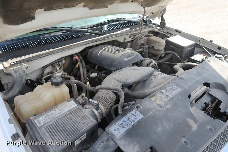 image for item DD5420 2004 Chevrolet Silverado 1500 Ext. Cab pickup truck