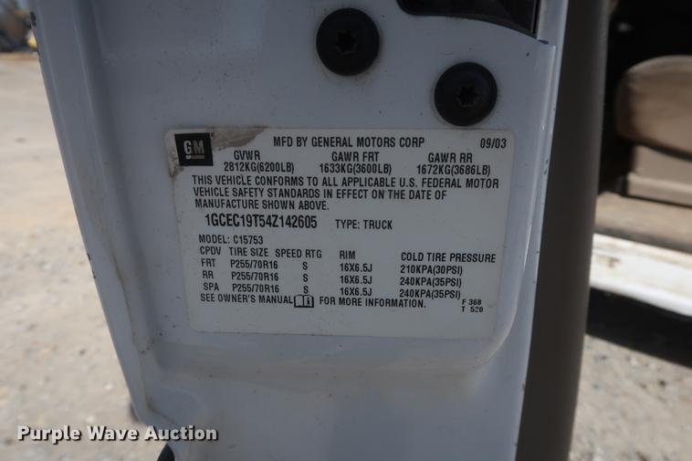 image for item DD5420 2004 Chevrolet Silverado 1500 Ext. Cab pickup truck