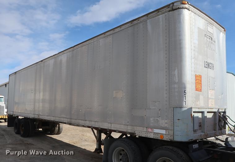 image for item DD5422 1978 Fruehauf dry van trailer