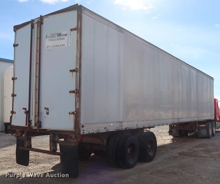 image for item DD5422 1978 Fruehauf dry van trailer