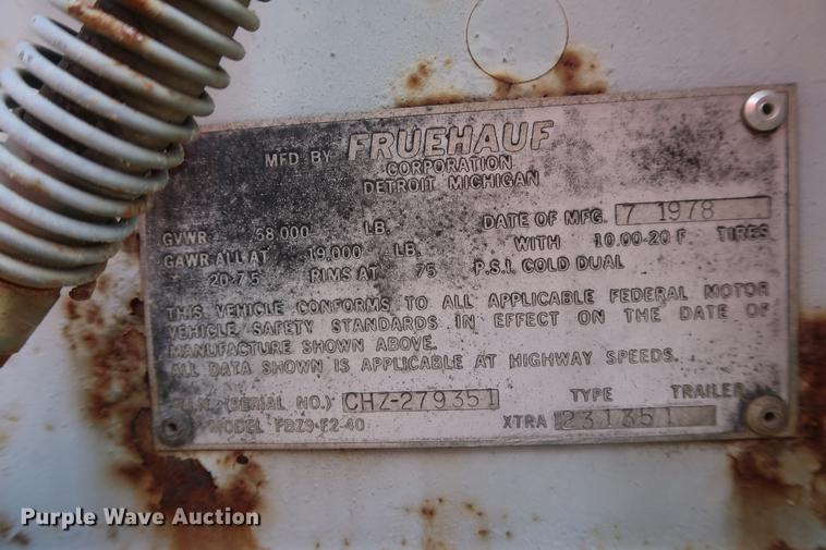 image for item DD5422 1978 Fruehauf dry van trailer