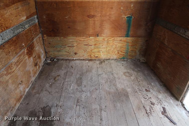 image for item DD5423 1987 International F2375 box truck