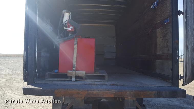 image for item DD5435 1991 Volvo WIA box truck