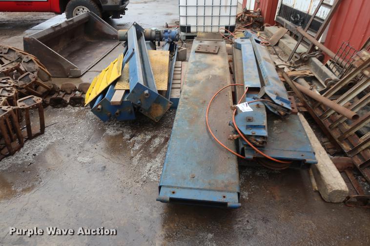 image for item DD5446 Rotary FLS-12 four post lift