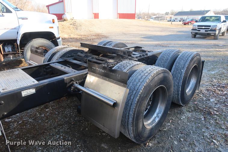 image for item DF3512 2013 International ProStar semi truck