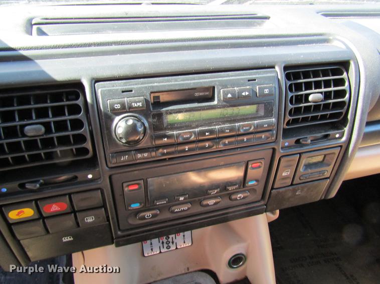 image for item DF9468 2003 Land Rover Discovery SUV