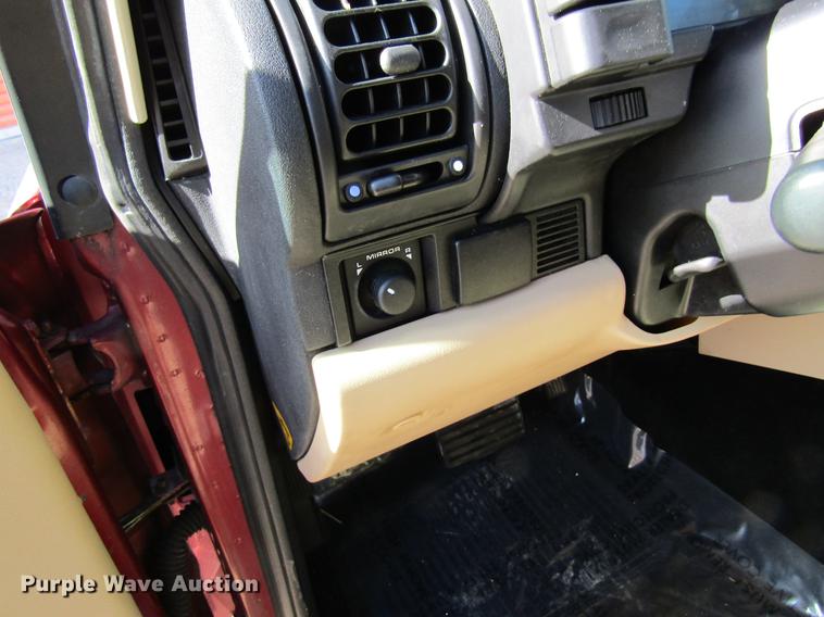 image for item DF9468 2003 Land Rover Discovery SUV