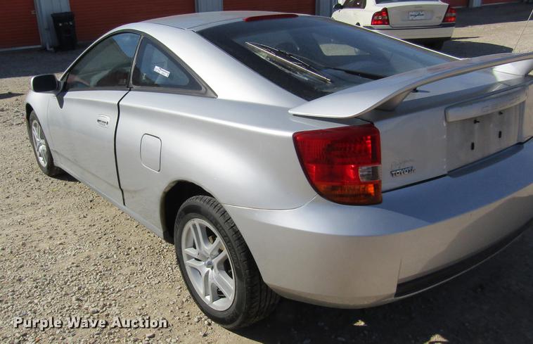 image for item DF9471 2001 Toyota Celica GT