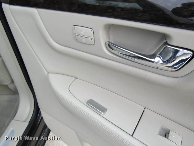 image for item DF9473 2008 Cadillac DTS