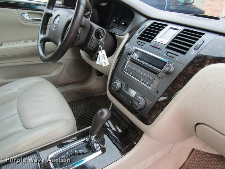 image for item DF9473 2008 Cadillac DTS