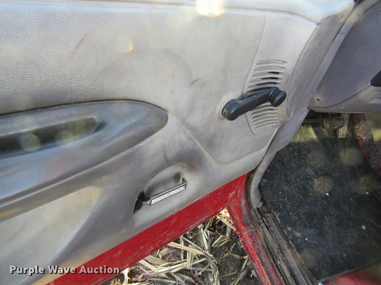 image for item DF9481 1994 Ford F250 flatbed pickup truck