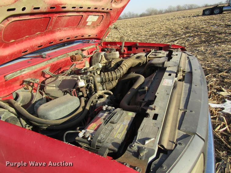 image for item DF9481 1994 Ford F250 flatbed pickup truck