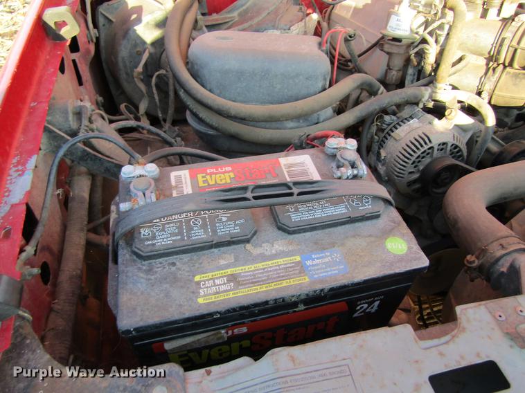 image for item DF9481 1994 Ford F250 flatbed pickup truck