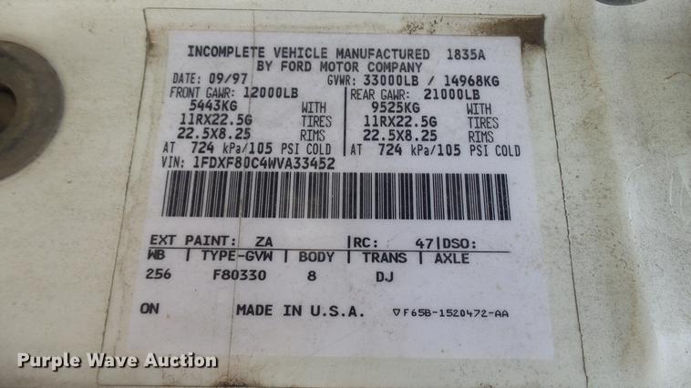 image for item DP9590 1998 Ford F800 Super Duty truck cab and chassis