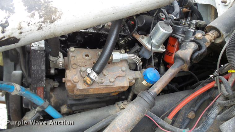 image for item DP9590 1998 Ford F800 Super Duty truck cab and chassis