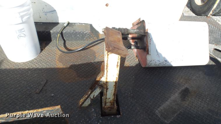 image for item DP9591 Reading HD132ADW utility bed