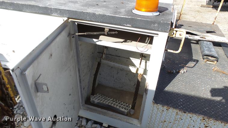 image for item DP9591 Reading HD132ADW utility bed