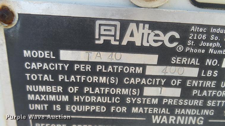 image for item DP9592 Altec TA40 articulating boom lift