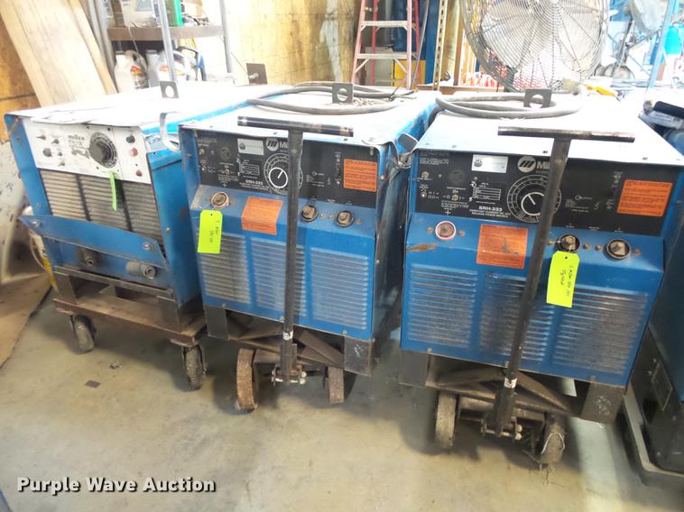 image for item DS9582 (3) Miller power units