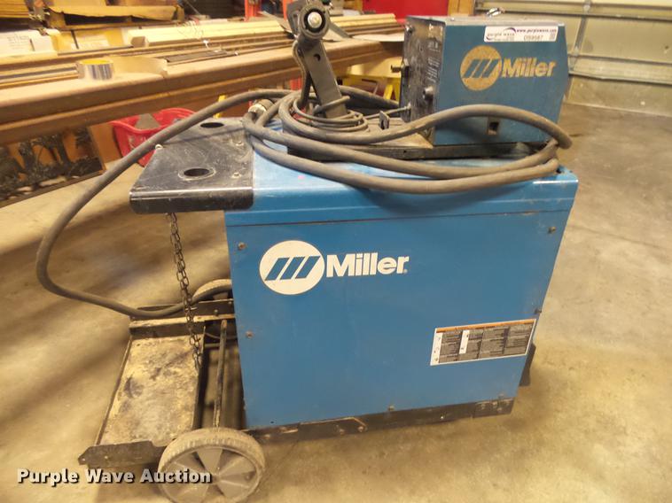 image for item DS9587 Miller CP302 power unit