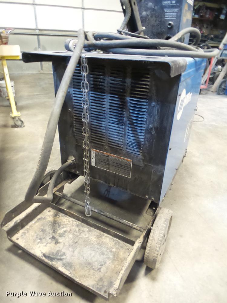 image for item DS9587 Miller CP302 power unit