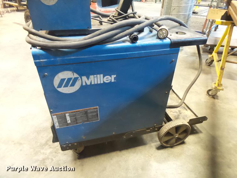 image for item DS9587 Miller CP302 power unit