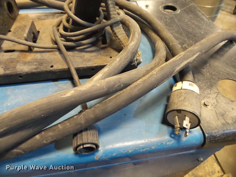 image for item DS9587 Miller CP302 power unit