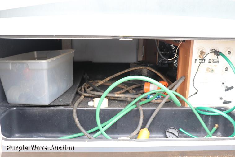 image for item EC9375 2009 Open Range camper