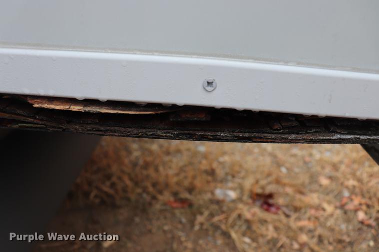 image for item EC9375 2009 Open Range camper